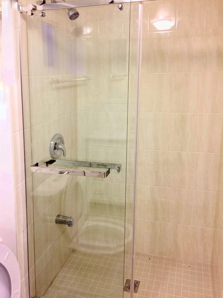 137 West 34th Street - Photo 3 of 10