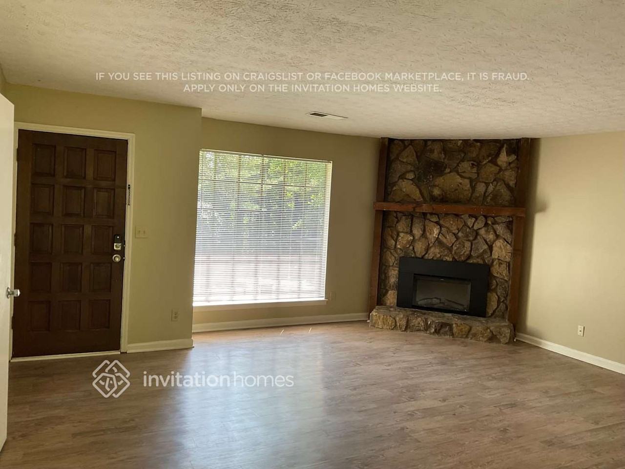 4723 Jamerson Creek Ct - Photo 4 of 17
