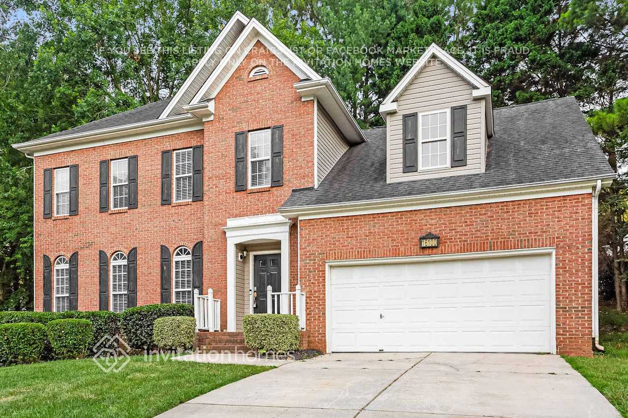 16100 Epiphany Ct - Photo 4 of 18