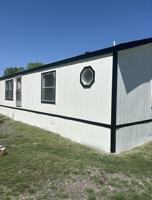 featured image of 407 E Main St