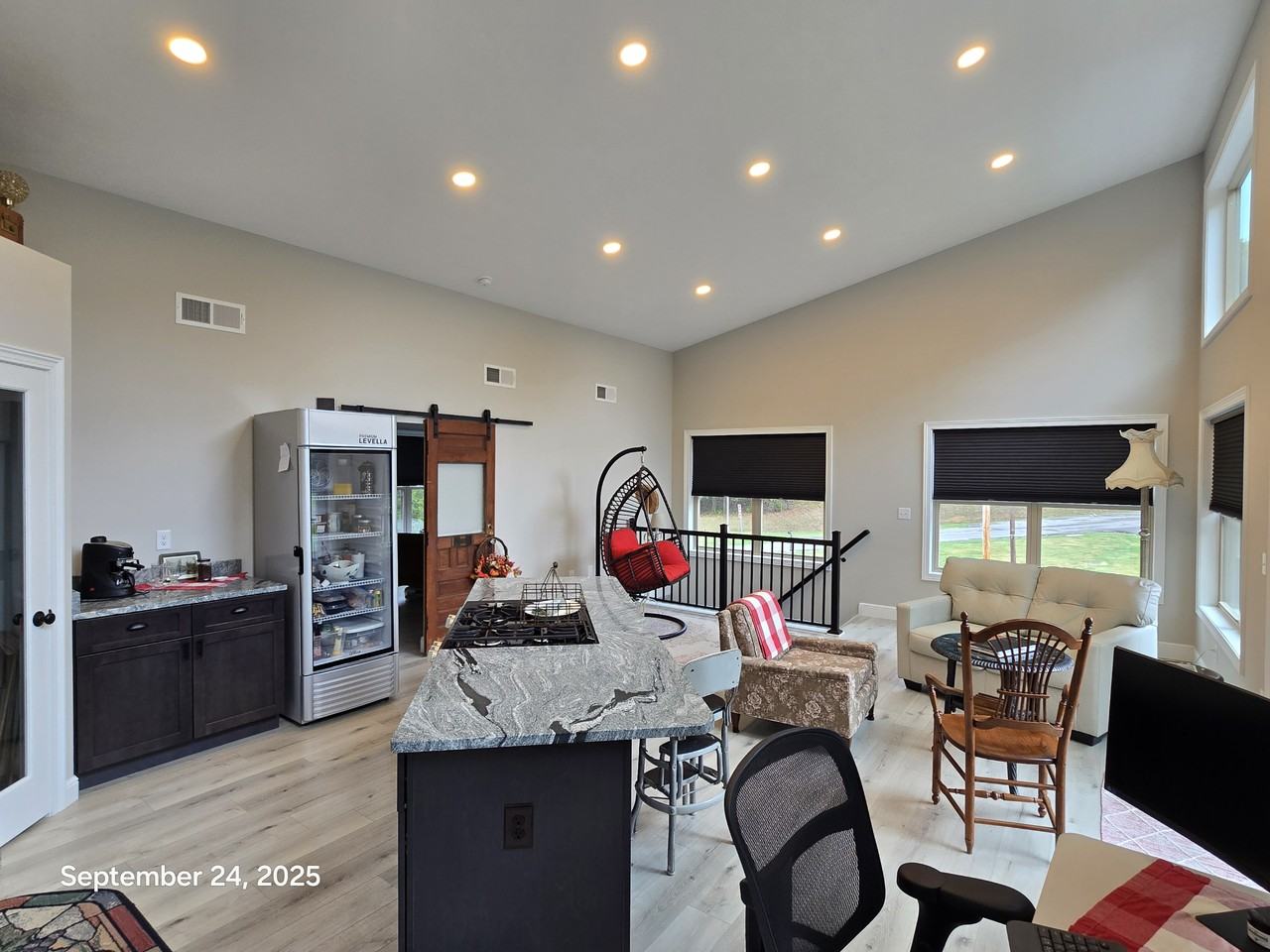 416 S Eberhart Rd - Photo 4 of 28