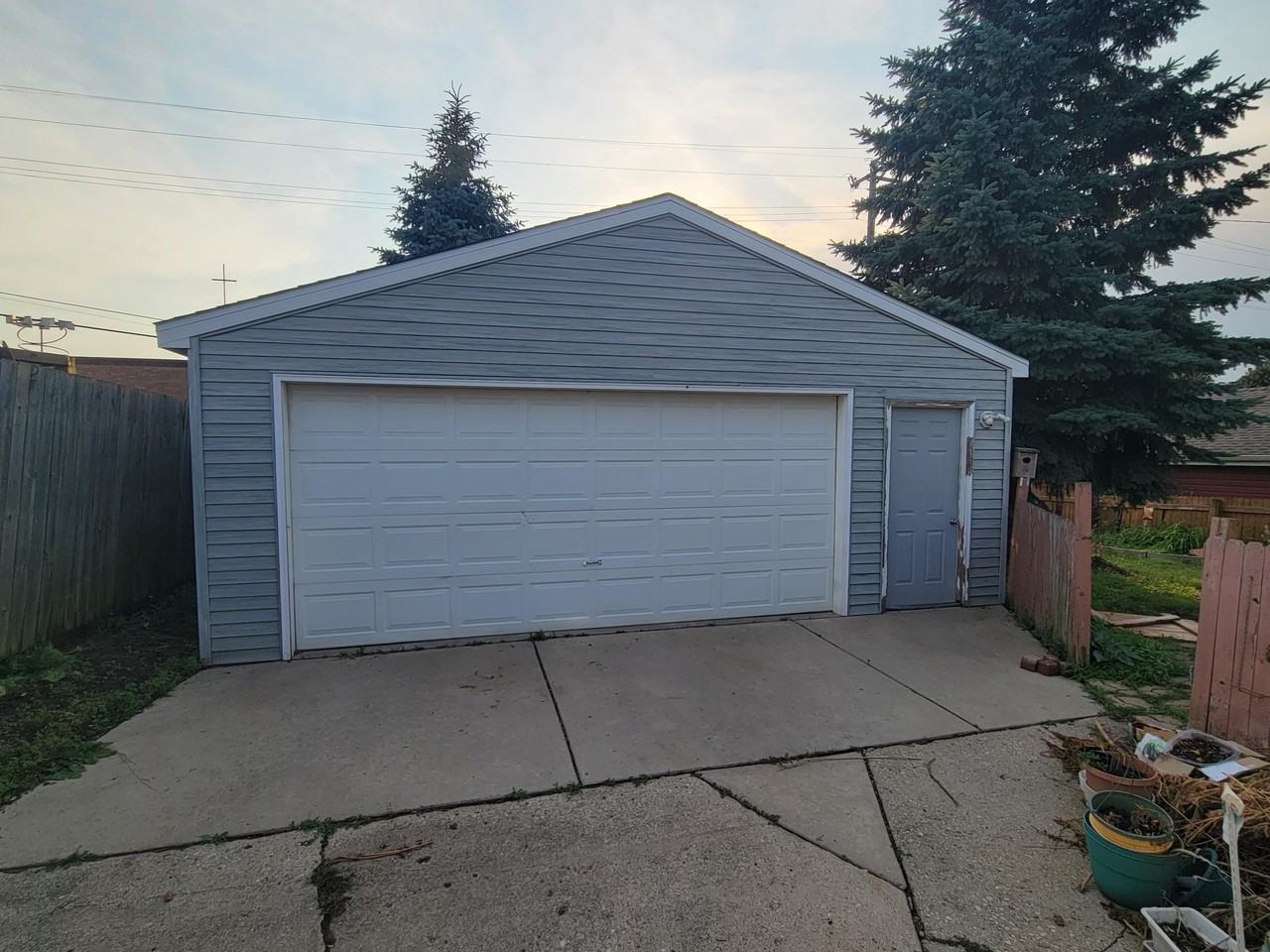 6012 44th Ave - Photo 4 of 16