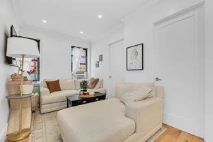421 W 21st St #1D - Photo 1 of 1