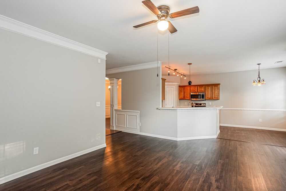 7027 Merrymount Ct - Photo 6 of 17
