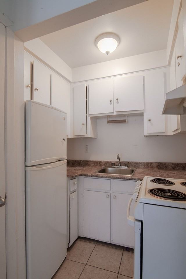 4570-4590 Queen Mary - Photo 2 of 50