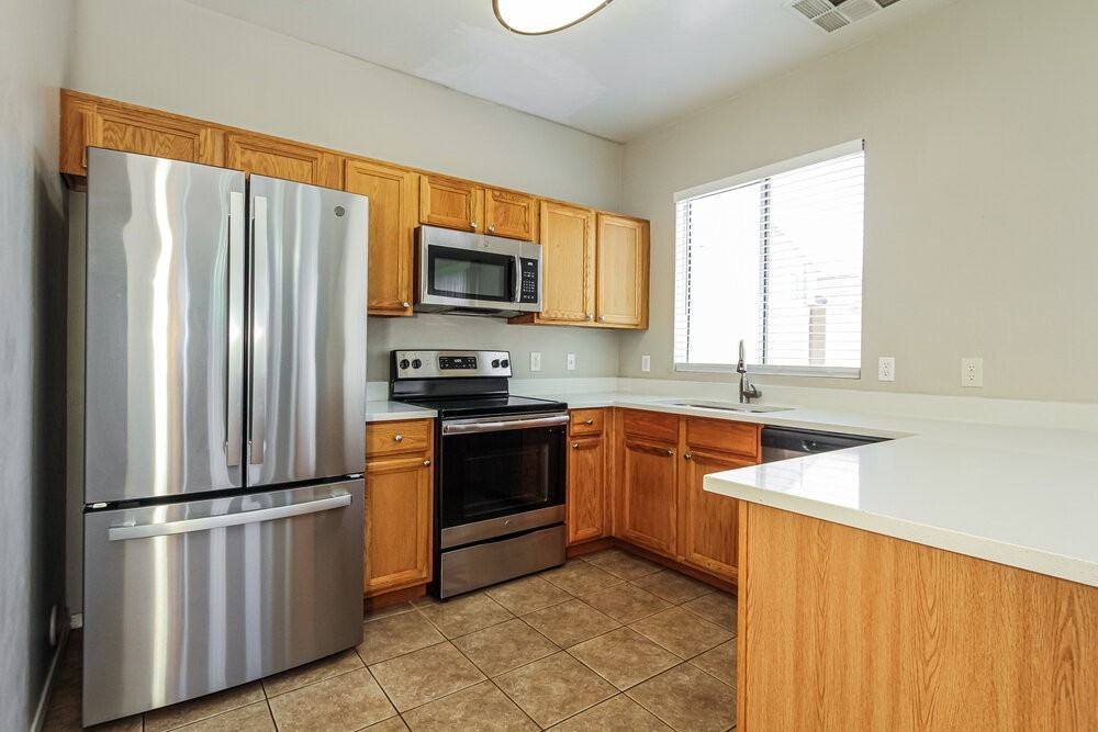 3917 W Minton St - Photo 6 of 17