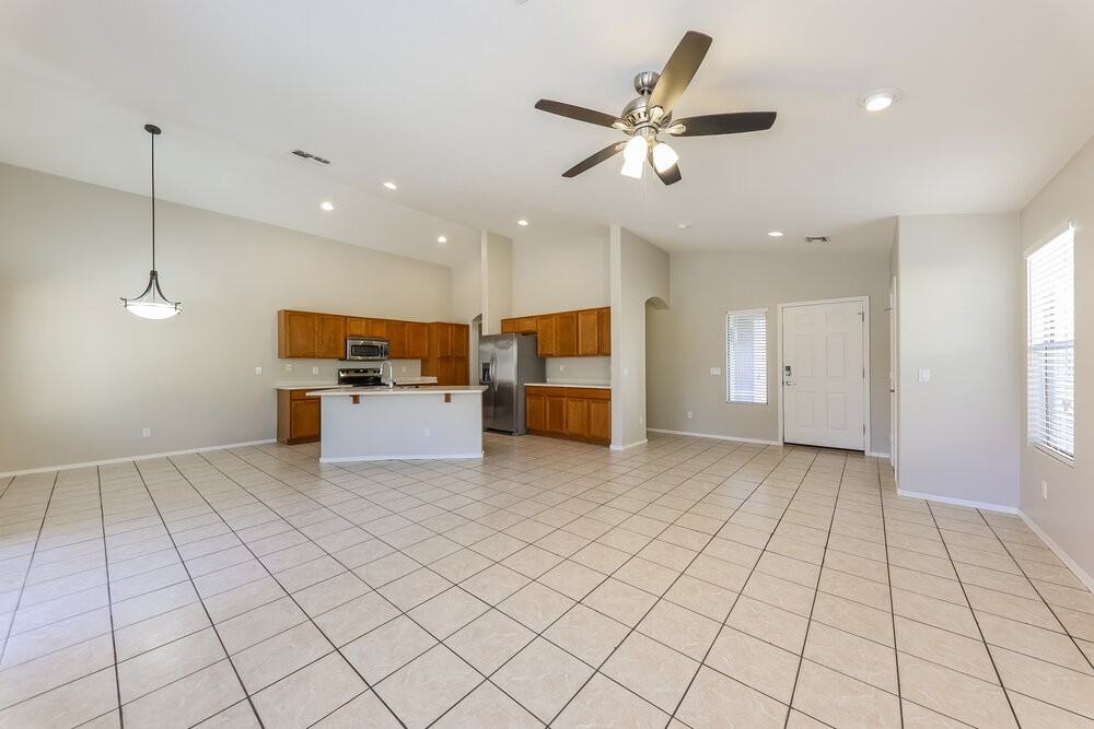 9166 W Melinda Ln - Photo 5 of 16