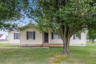 2826 Henderson Ln - Photo 1 of 1