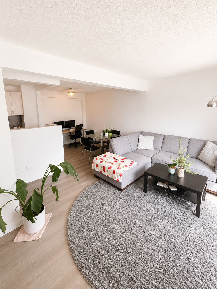RENOVATED/TOP - Photo 5 of 12