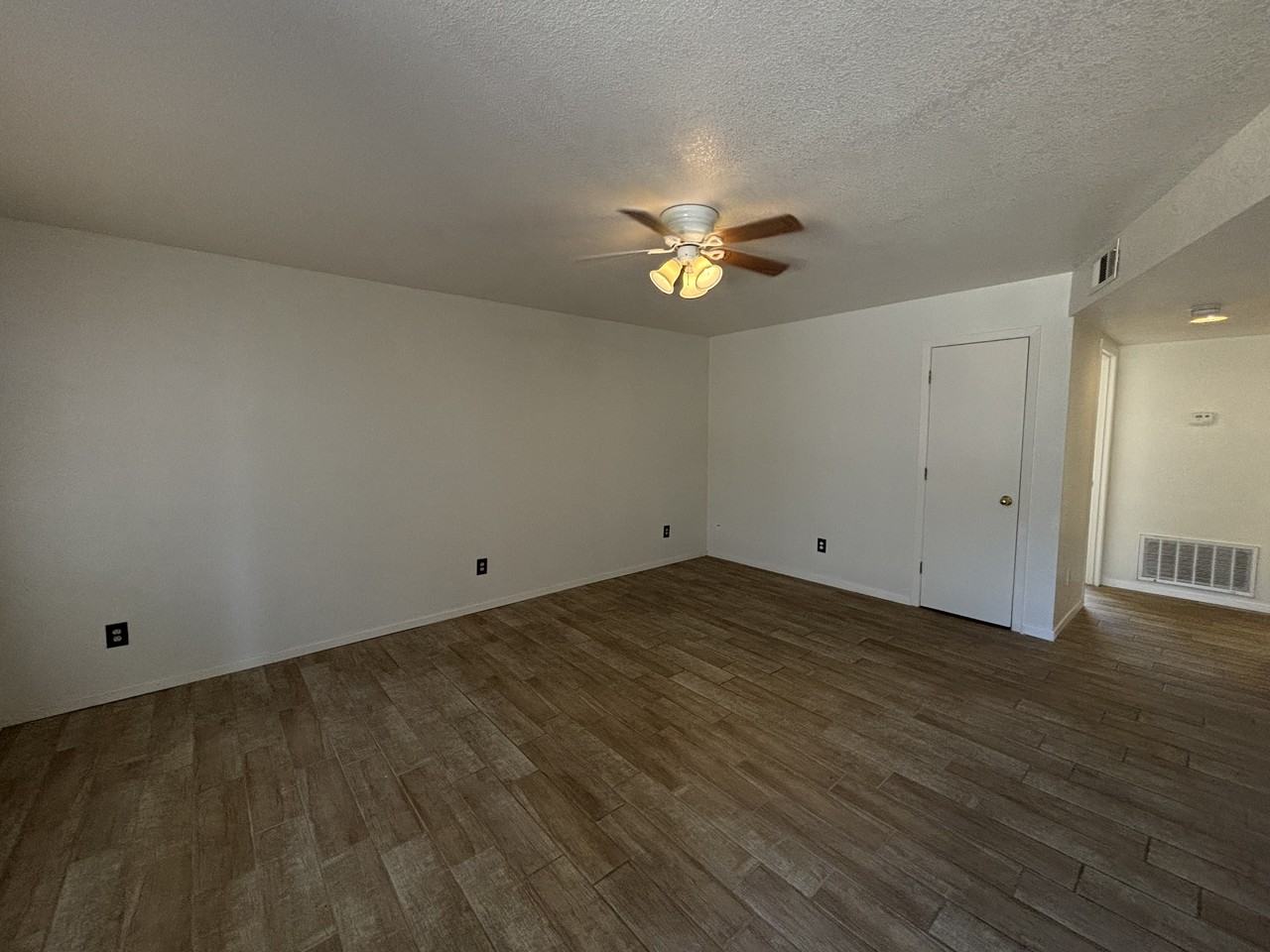 1956 Darrah St #6 - Photo 4 of 15
