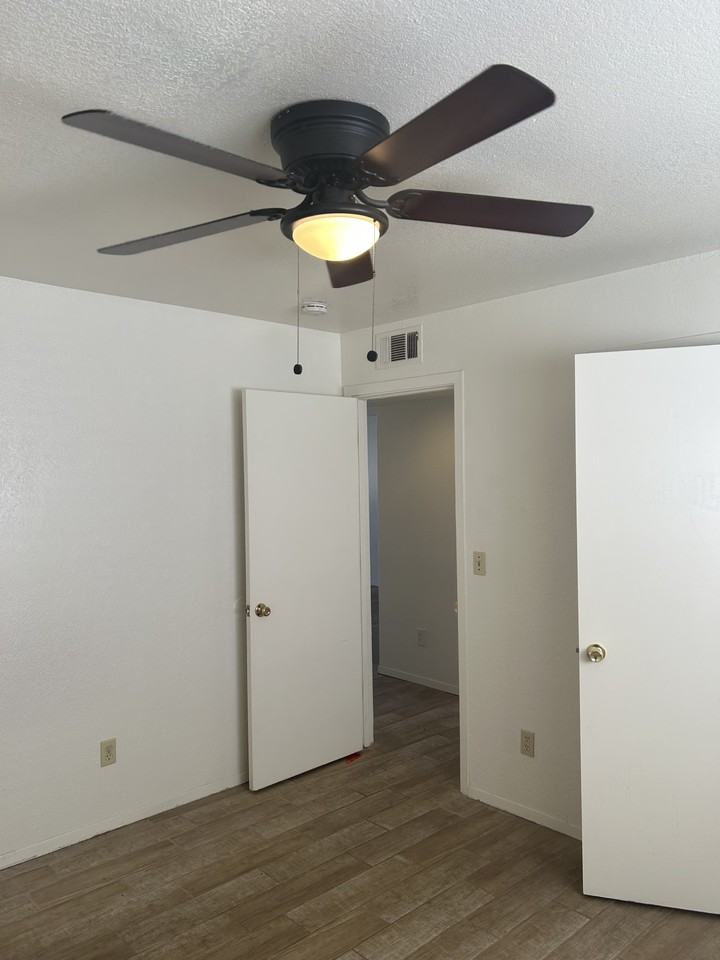 1956 Darrah St #6 - Photo 6 of 15