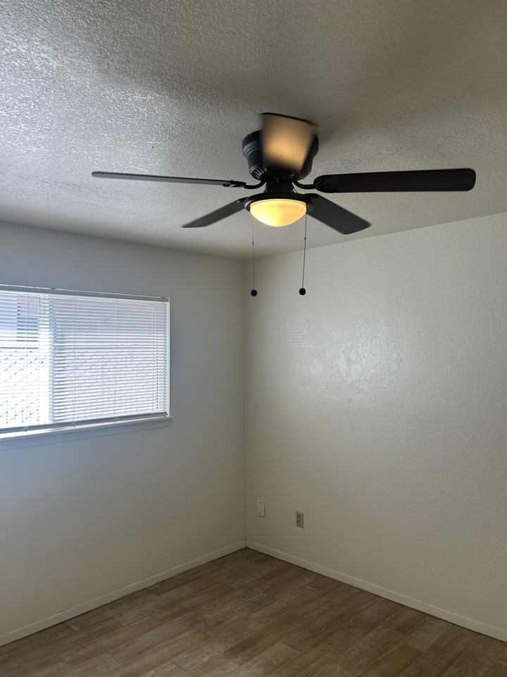 1956 Darrah St #6 - Photo 7 of 15