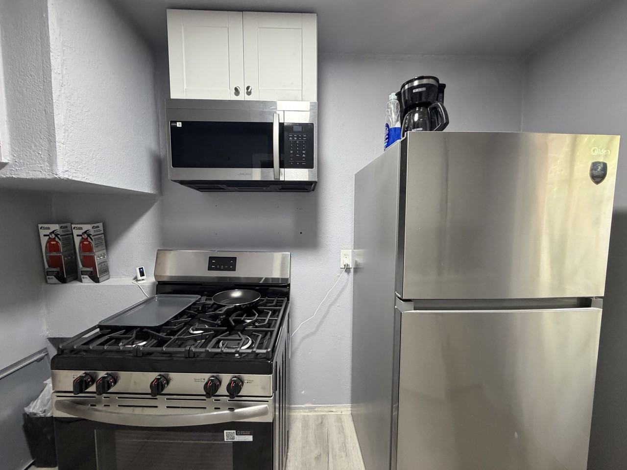 714 Sw Dallas St #1 - Photo 5 of 39