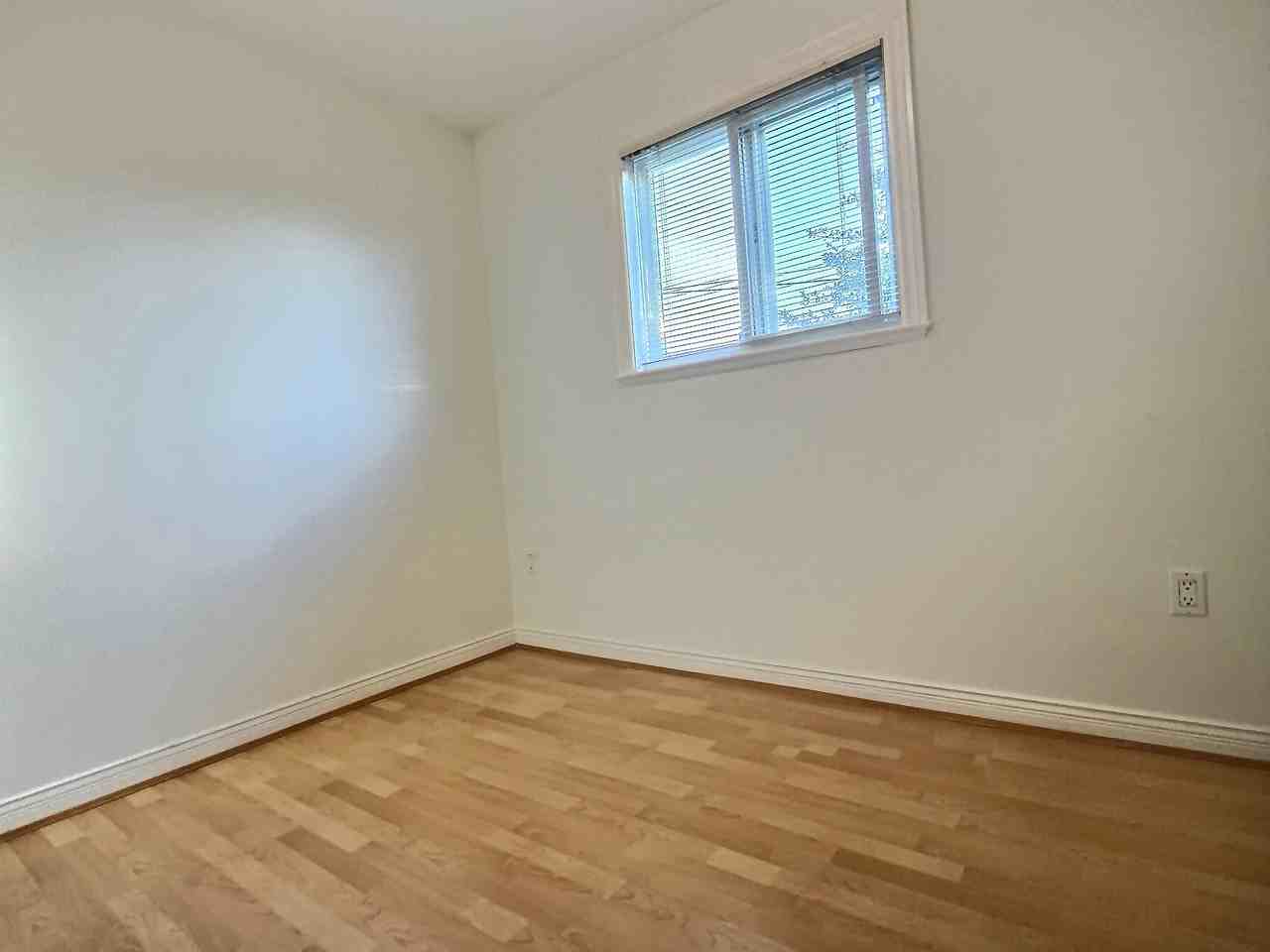 3952 Skeena St - Photo 7 of 7