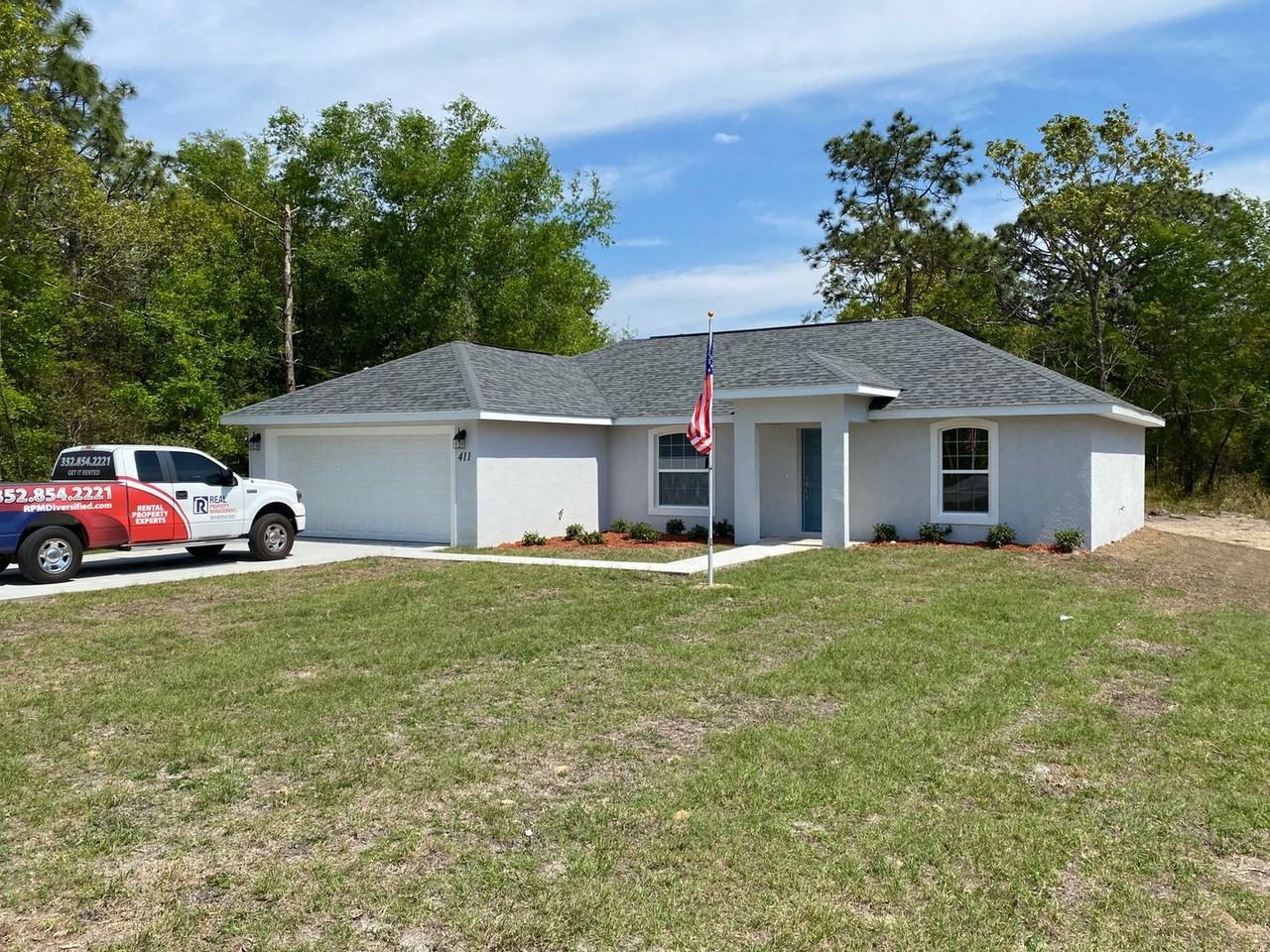 411 Water Rd - Photo 2 of 20