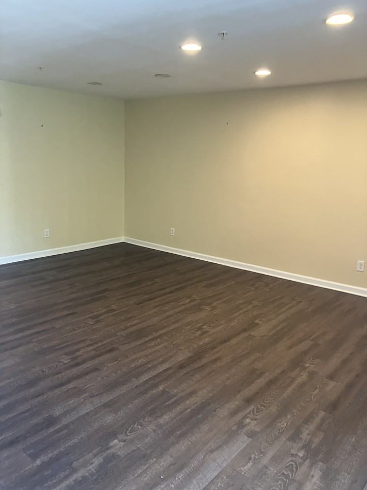 1142 Cove Rd #1 - Photo 2 of 10