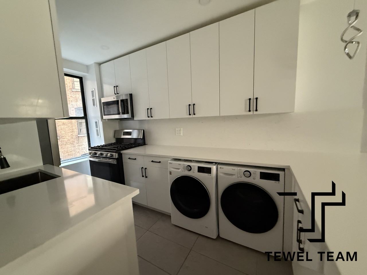 548 West 164th Street #2A - Photo 4 of 15
