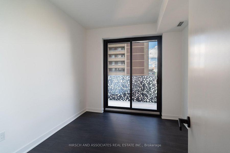 55 Charles Street East - Photo 11