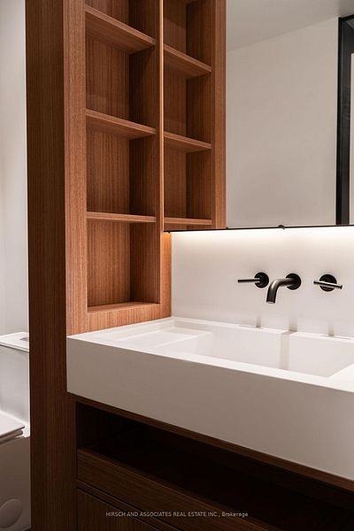 55 Charles Street East - Photo 12