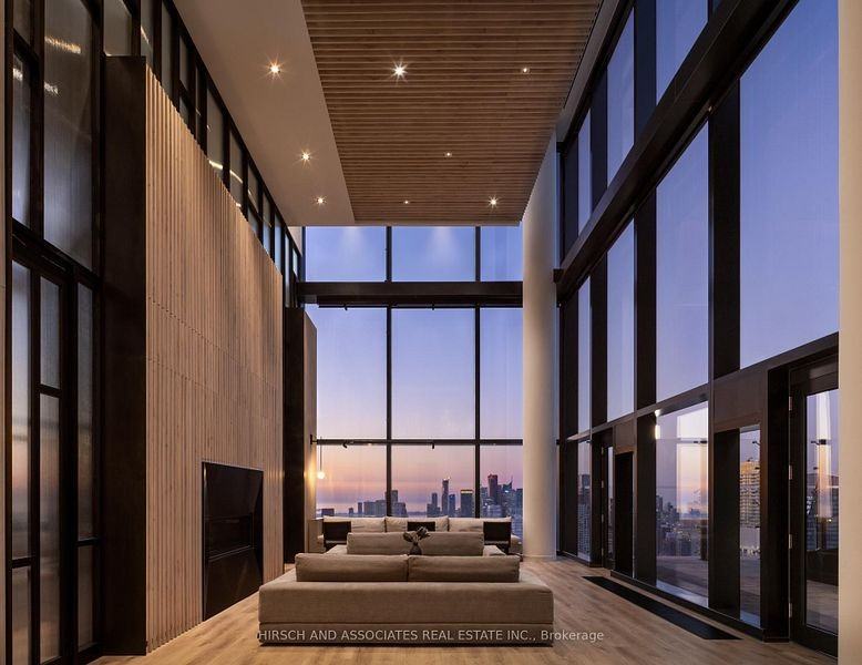 55 Charles Street East - Photo 3