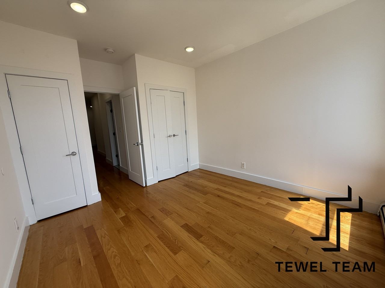 539 Lenox Avenue #4D - Photo 3 of 15