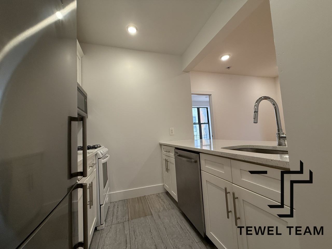 539 Lenox Avenue #4D - Photo 7 of 15