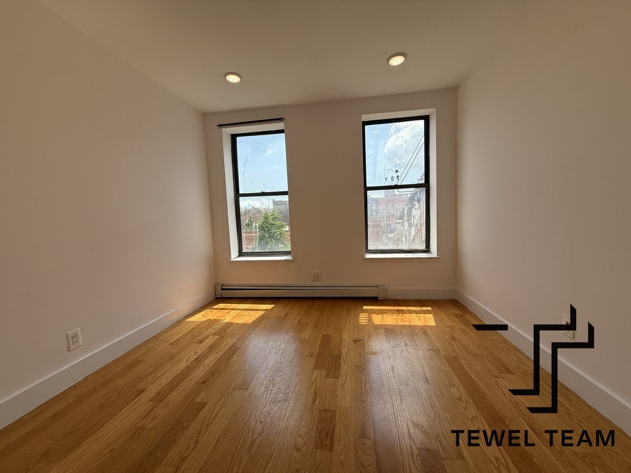 539 Lenox Avenue #4D - Photo 2 of 15