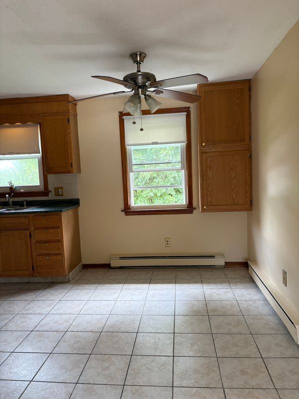 27 Gilbert Ln - Photo 3 of 9