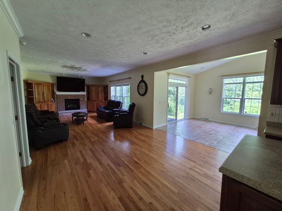 7224 Moss Creek Cir - Photo 5 of 9