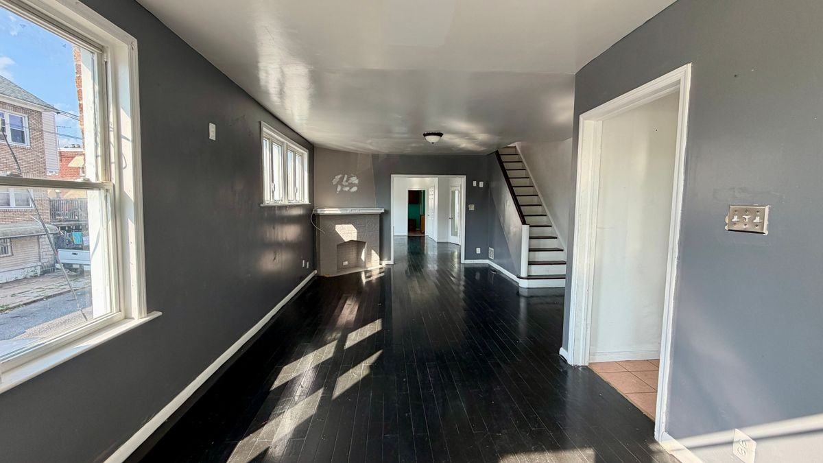4301 Cottman Ave - Photo 2 of 13