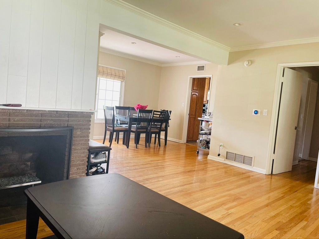 6244 Shirley Ave - Photo 2 of 8