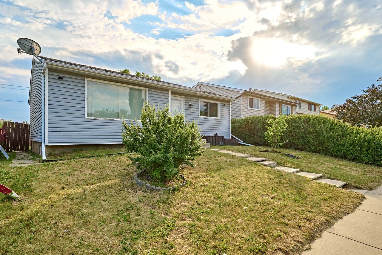 31 Falsby Way Northeast - Photo 5 of 6