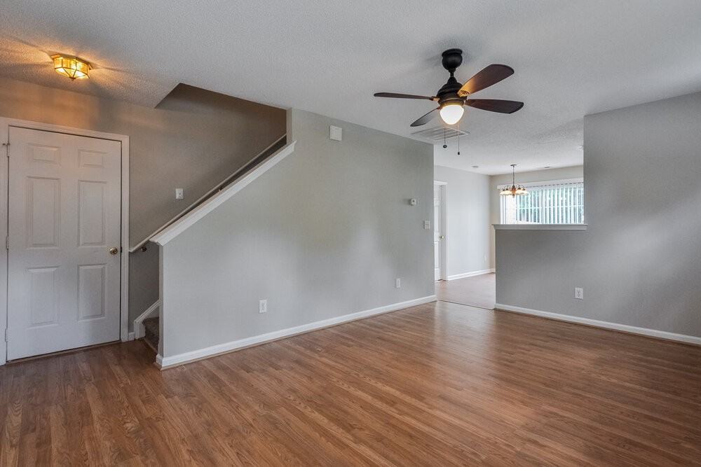 5845 Arbaugh Ct - Photo 2 of 16