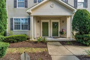 featured image of 1483 Titchfield Dr