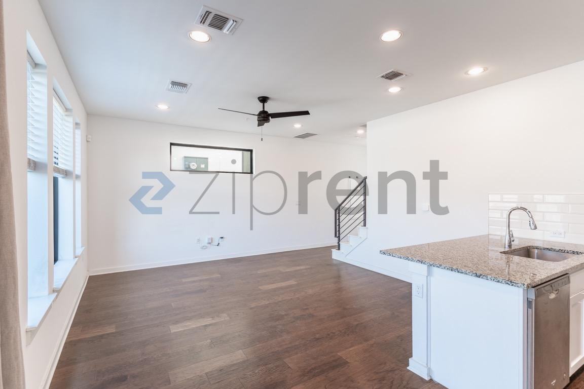 6409 Berkman Dr #7 - Photo 5 of 20