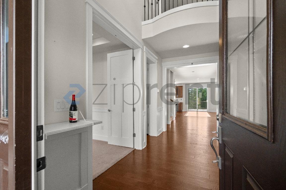 5099 229th Ave Se - Photo 4 of 27