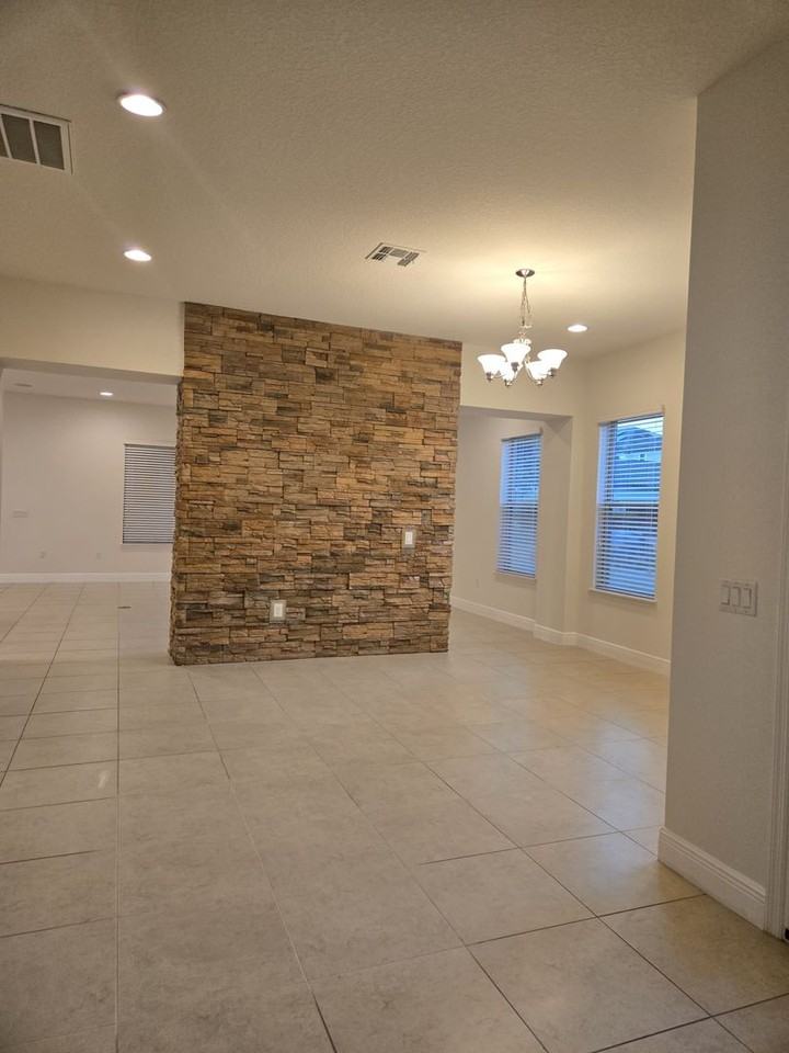 9240 Woodcrane Dr - Photo 6 of 49