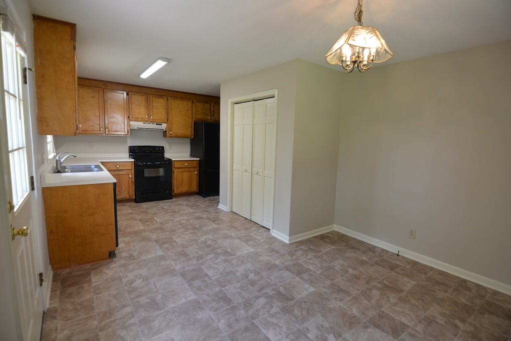 Havelock Dr - Photo 3 of 11
