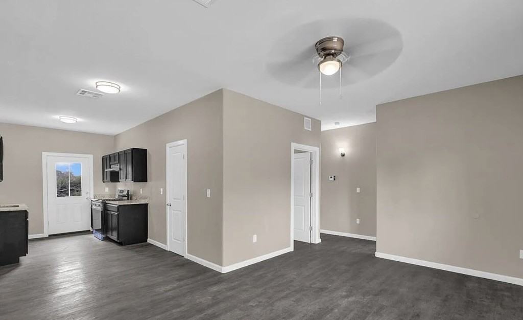 368 Milton Rd #A - Photo 3 of 10