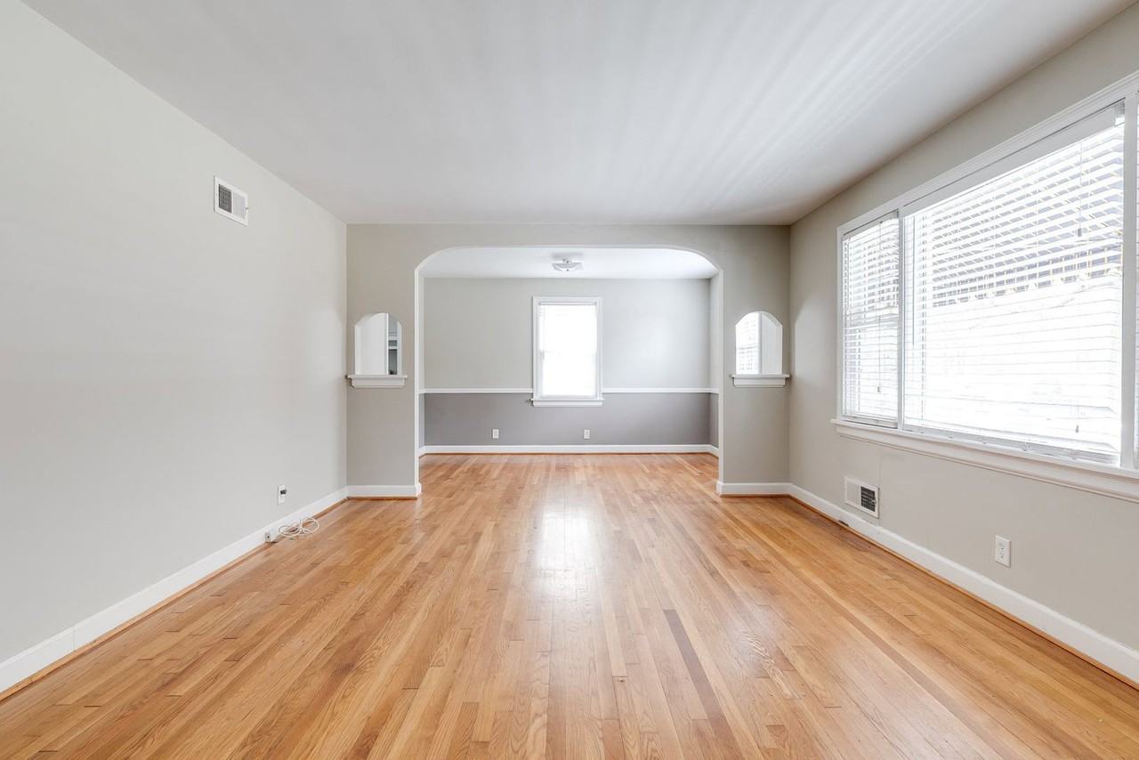 6632 Three Chopt Rd - Photo 3 of 39