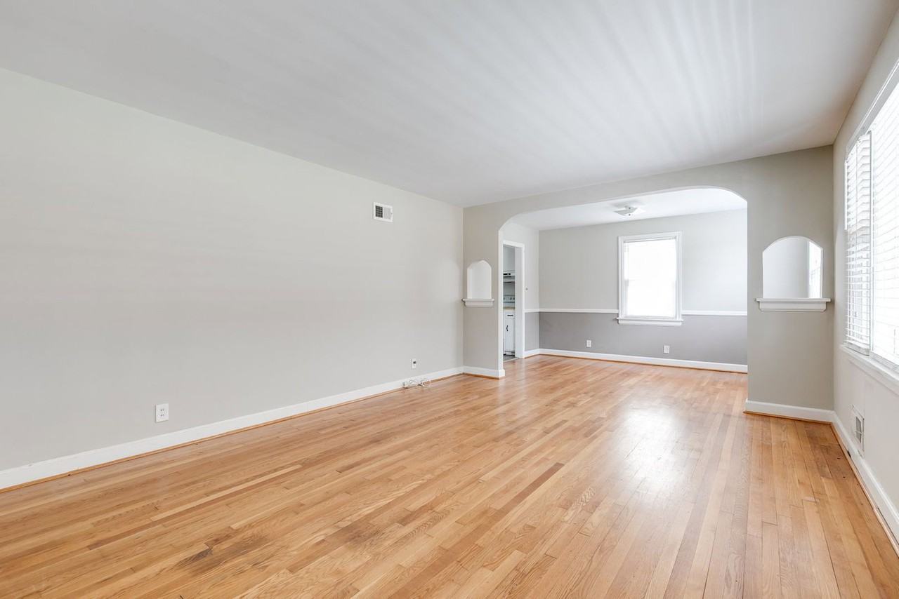 6632 Three Chopt Rd - Photo 4 of 39