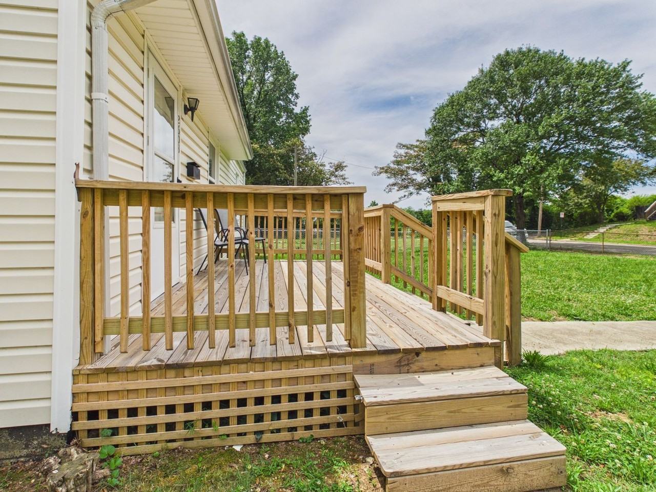 2603 Houston Ave - Photo 2 of 33