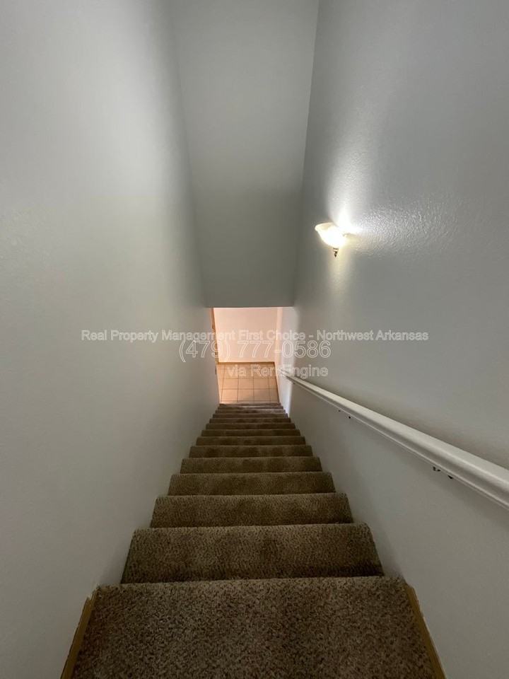 1511 N Bernice Dr - Photo 2 of 13