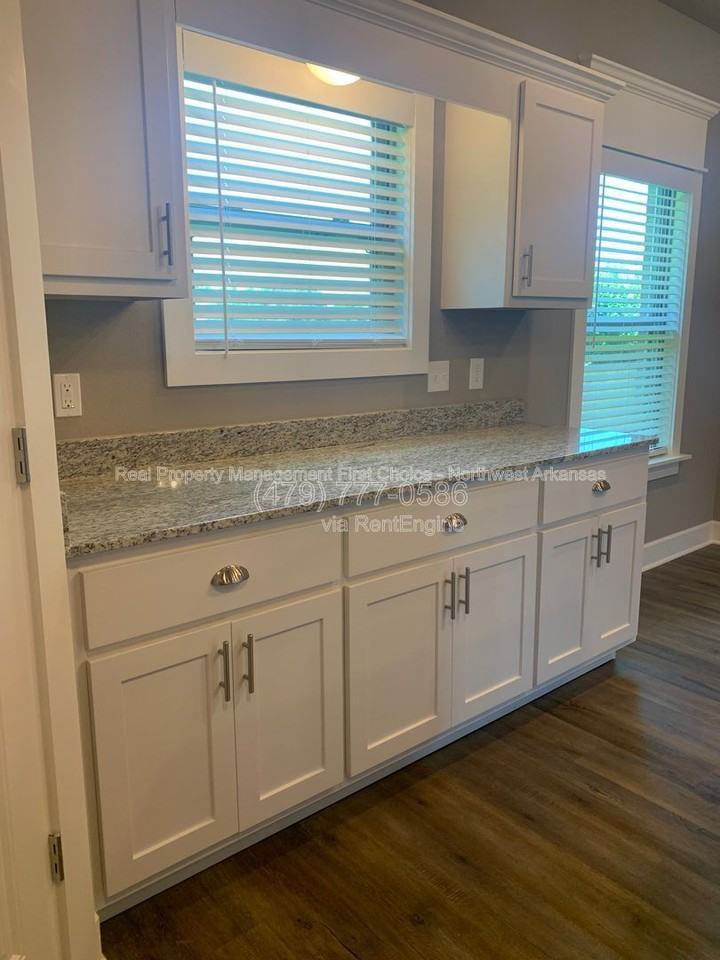 537 Buckboard Rd - Photo 7 of 20