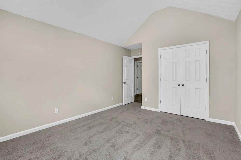 3261 Sugar Creek Falls Avenue Southeast - Photo 6 of 8