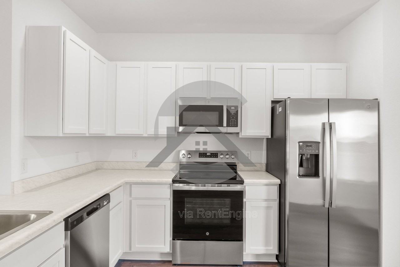 11 E Reliance Ct - Photo 6 of 16