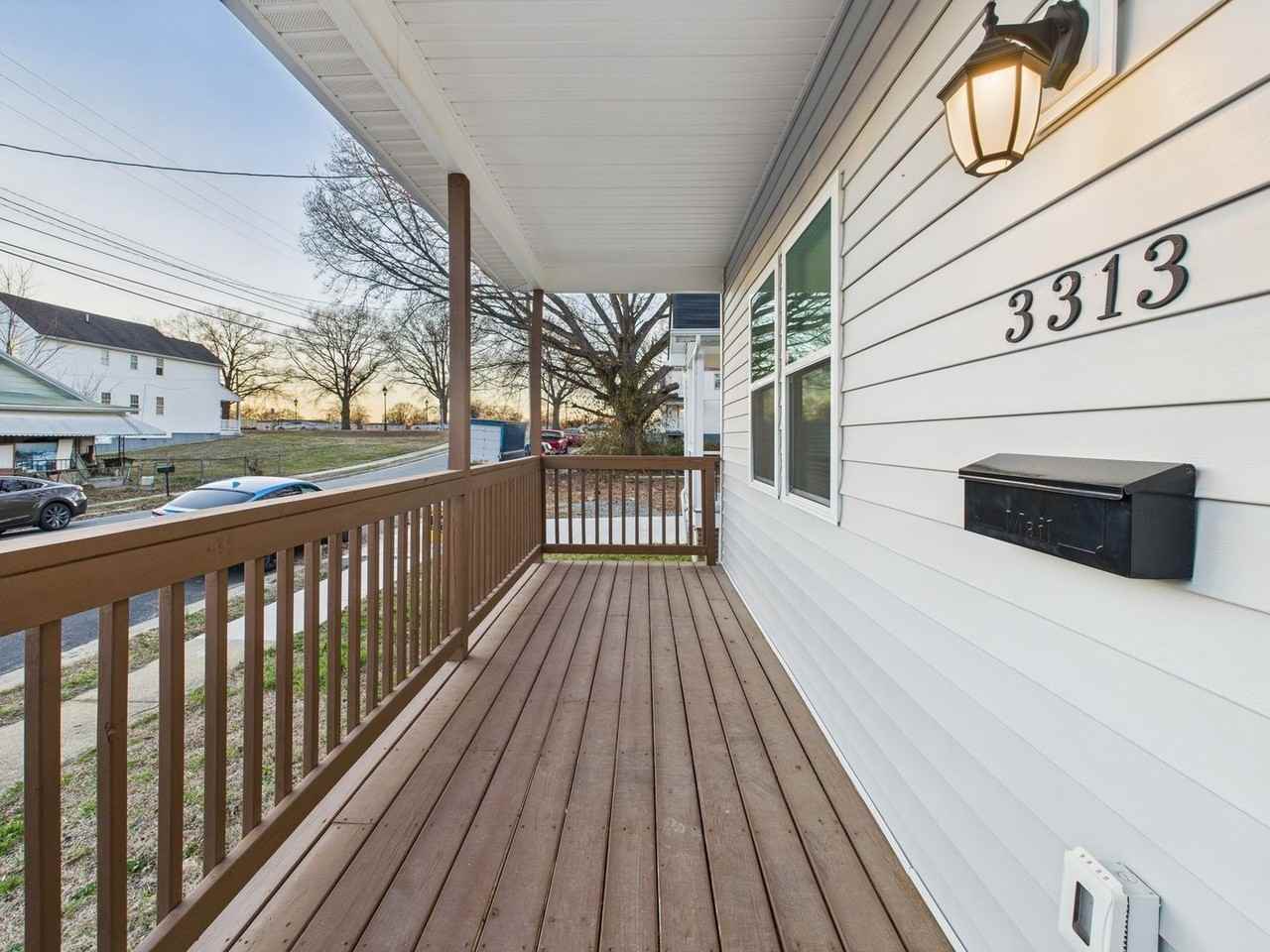 3313 Tuxedo Blvd - Photo 4 of 33