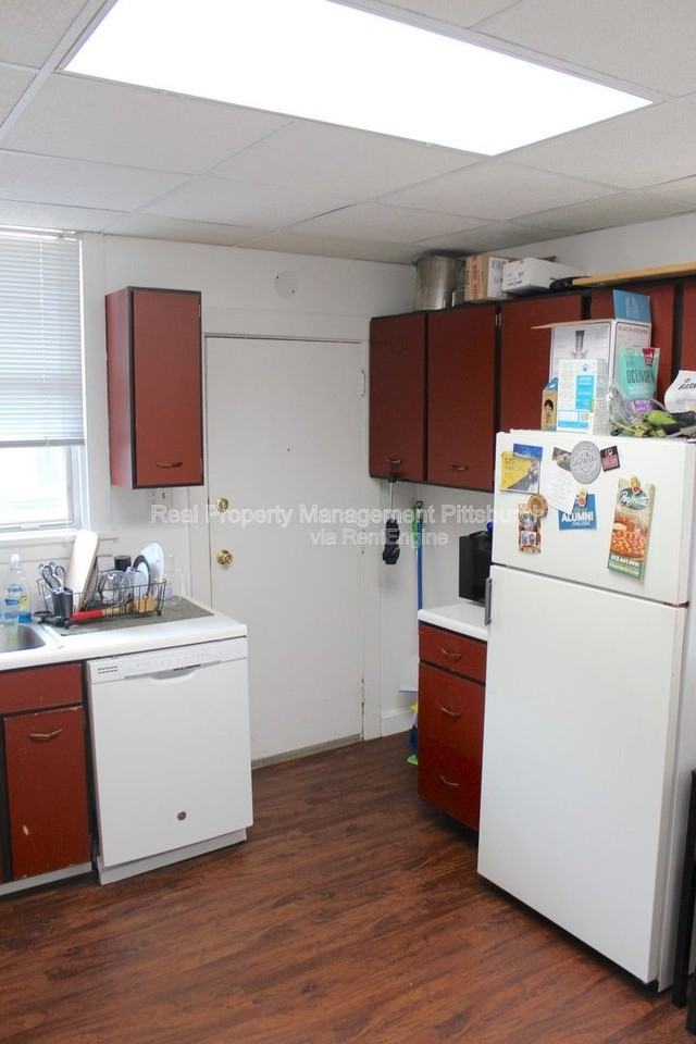 203 Lehigh Ave #2 - Photo 3 of 9