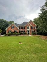 870 Ingleside Dr - Photo 1 of 1