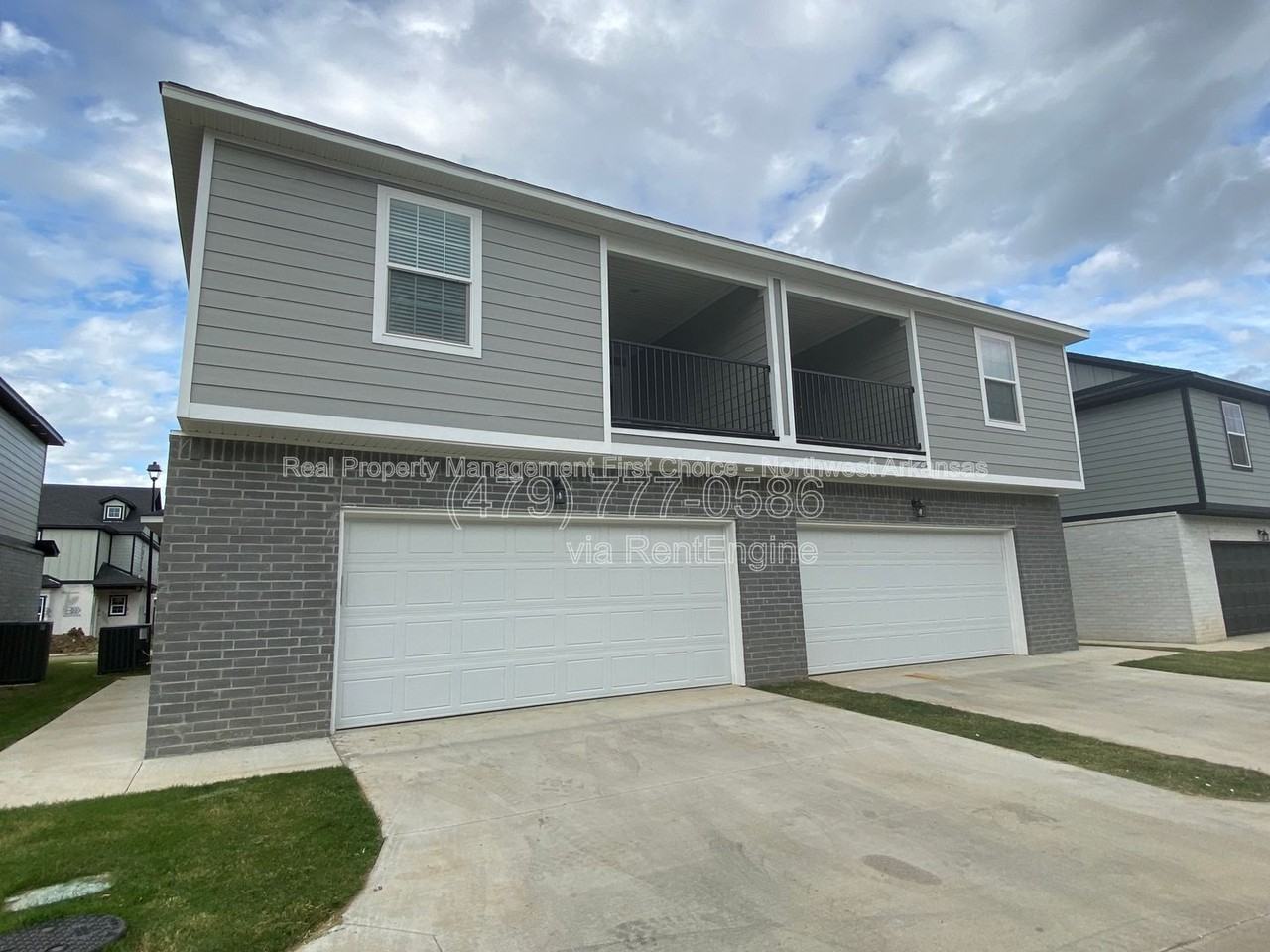 733 S Benchmark Ln #1 - Photo 2 of 28